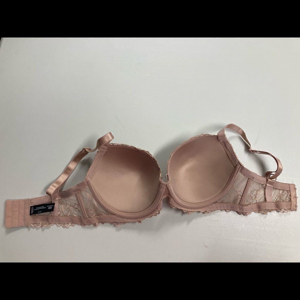 Lacy Tan Bra, Size 36D - Picture 11 of 12